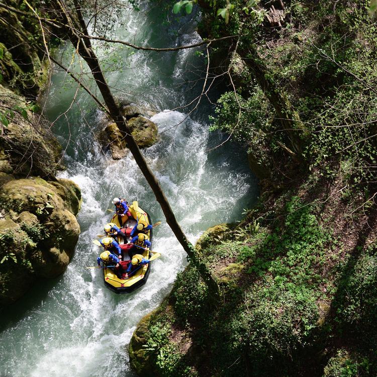 Exploring Sri Lanka’s Thrilling Adventure Parks: A Paradise for Tourists